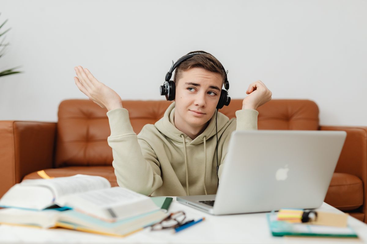 EdTech Video Progress Tracking & Certificates