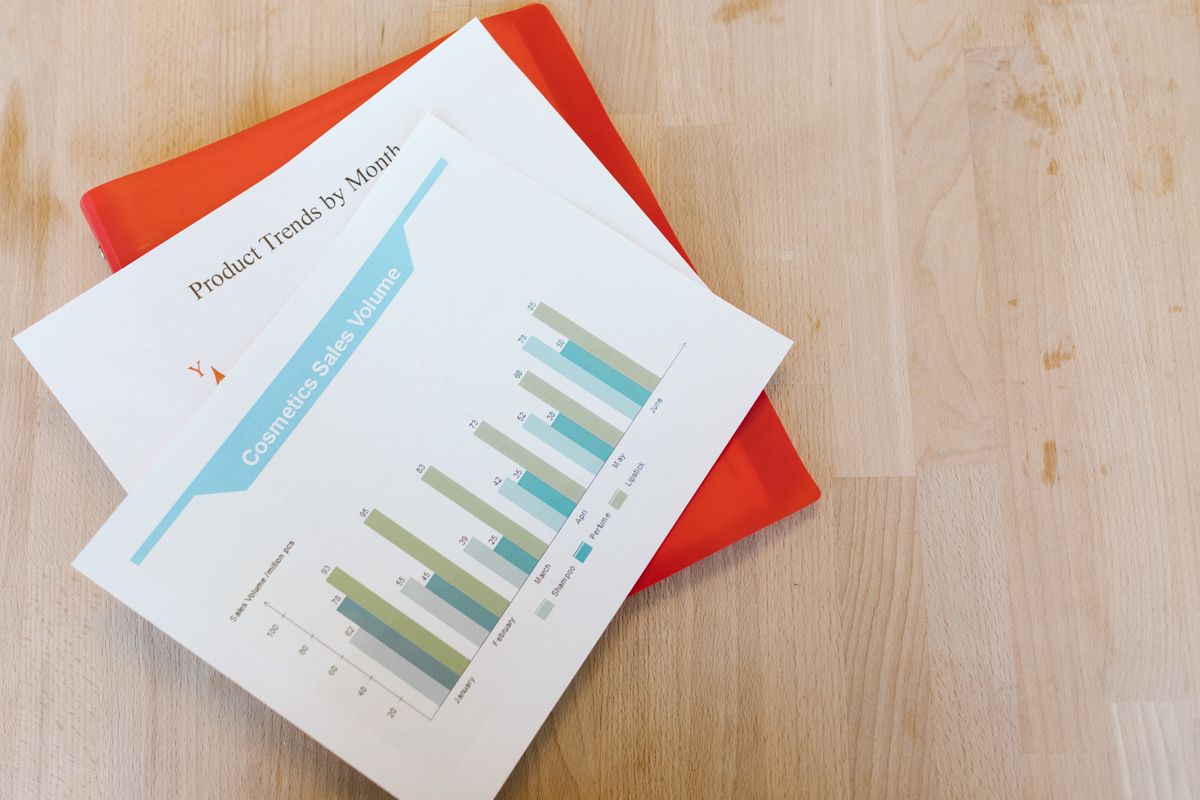 SaaS Reporting Engine: Scheduled & Custom Reports