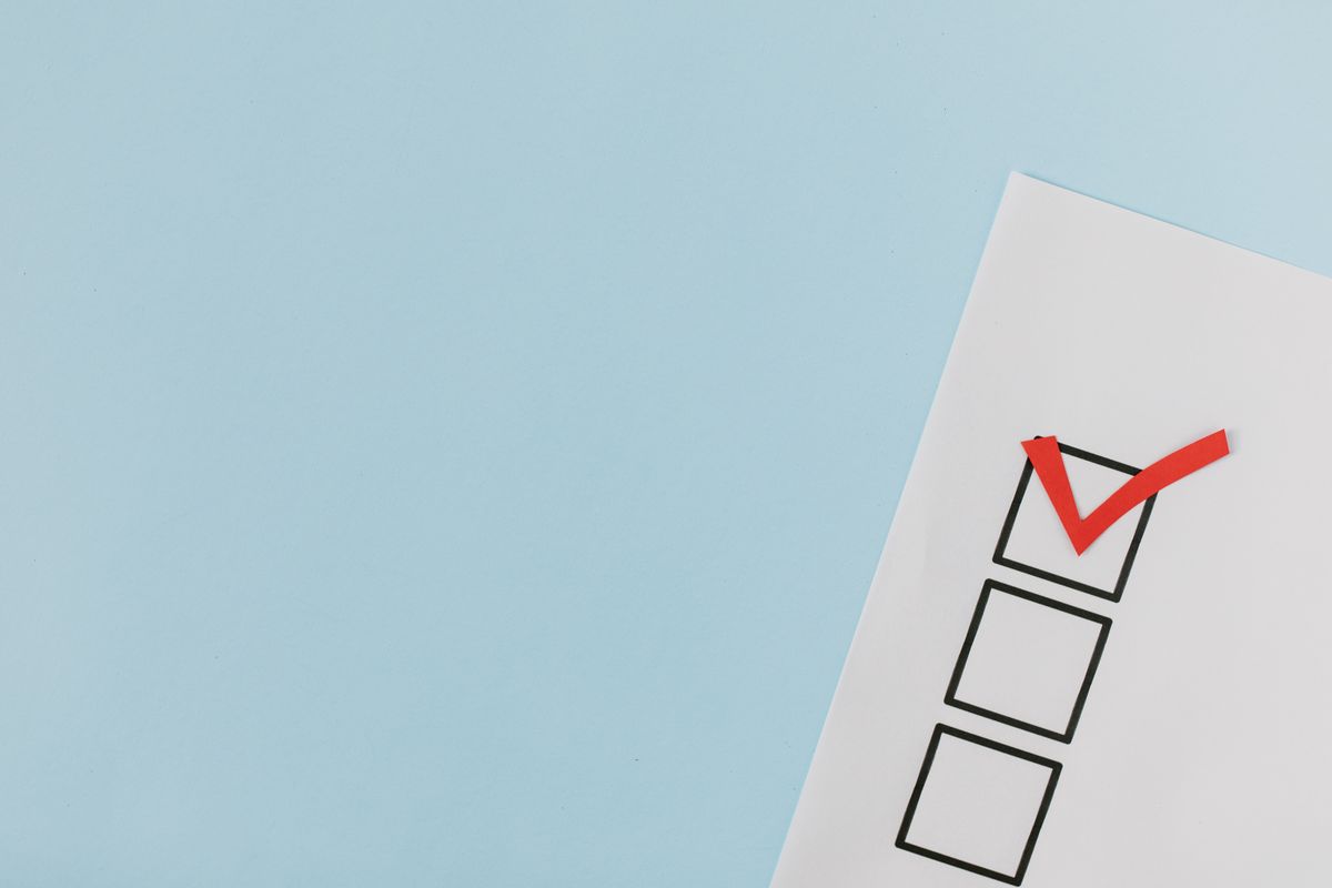 Multi-step onboarding progress with checklist showing completed tasks